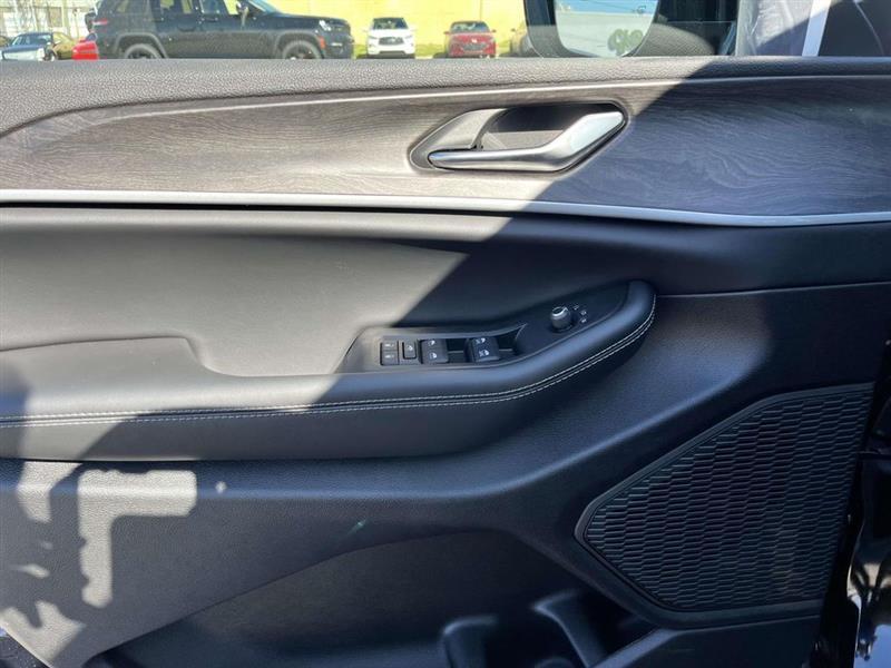 Jeep Grand Cherokee  2026