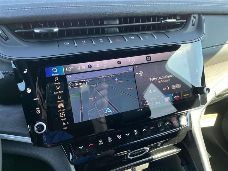 Jeep Grand Cherokee  2026