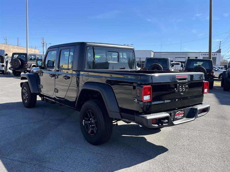 Jeep Gladiator  2026