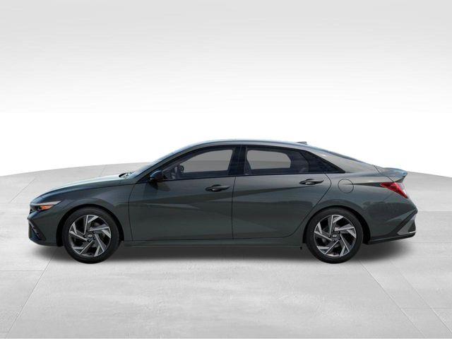 Hyundai Elantra  2026