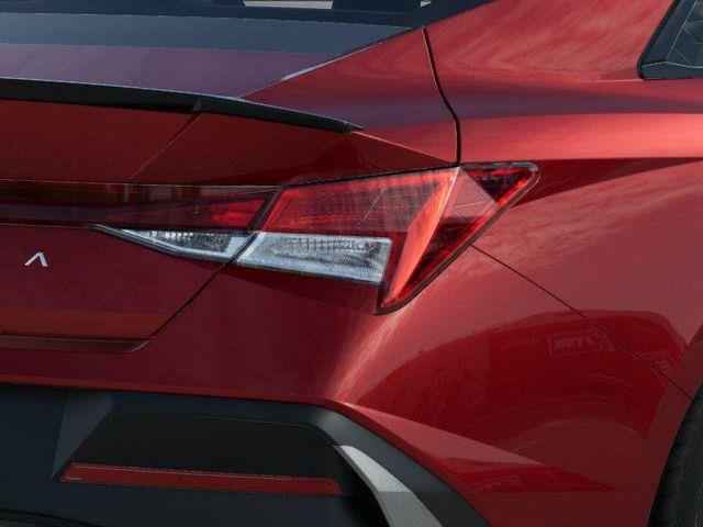 Hyundai Elantra  2026