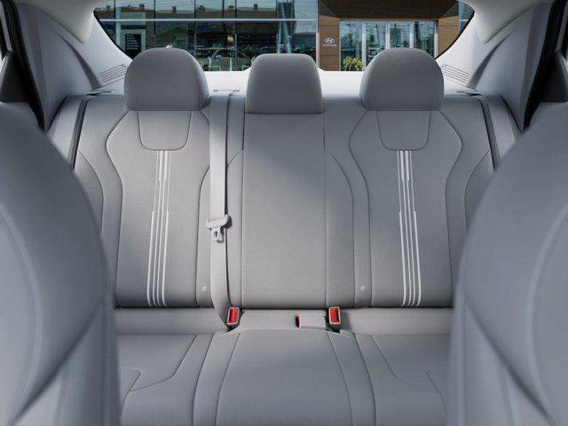 Hyundai Elantra Hybrid  2026