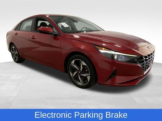 Hyundai Elantra  2023