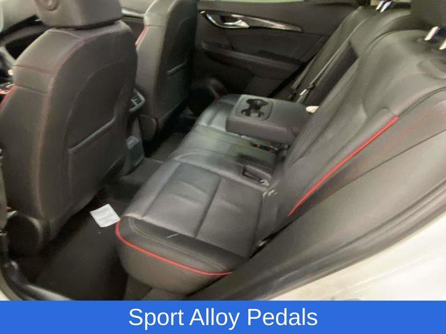 Buick Envision  2023