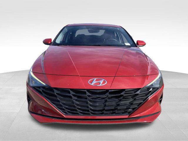 Hyundai Elantra  2023