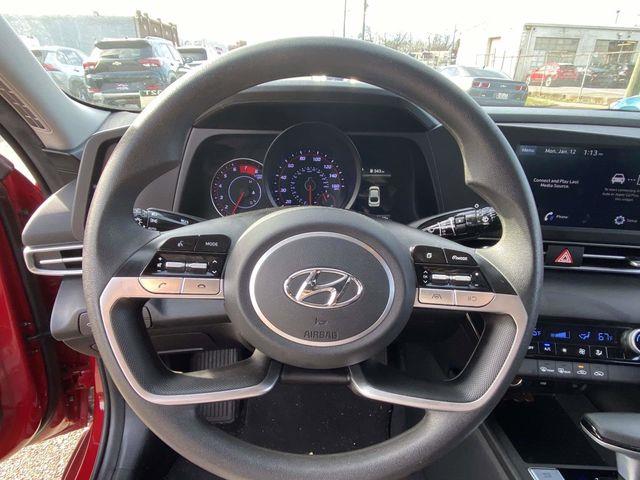 Hyundai Elantra  2023