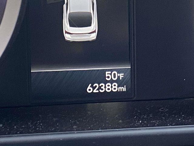 Hyundai Elantra  2023