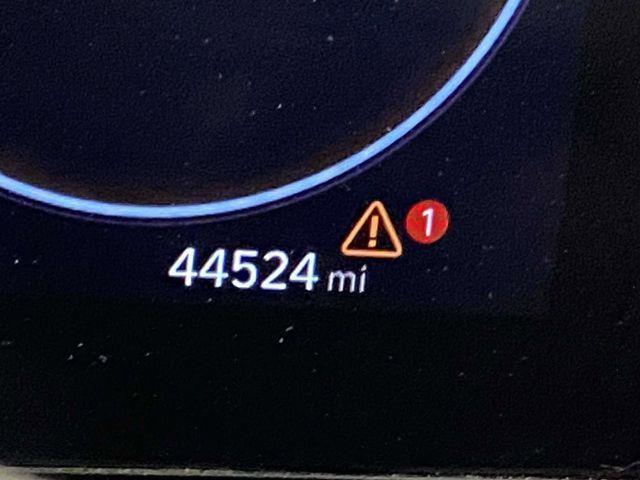 Hyundai Elantra  2024