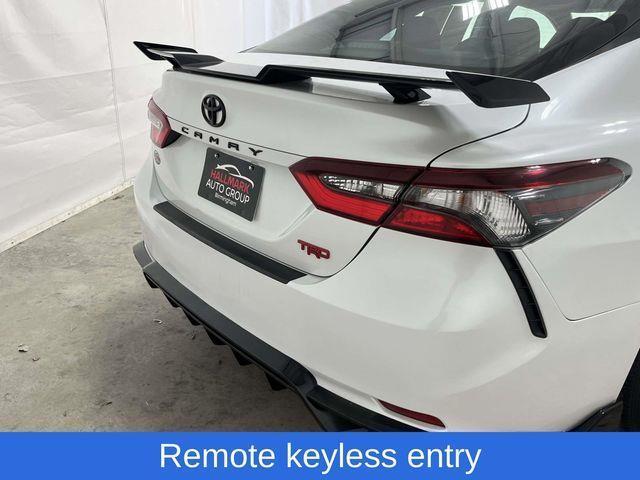 Toyota Camry  2022