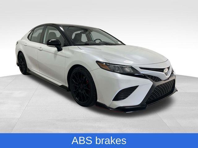 Toyota Camry  2022