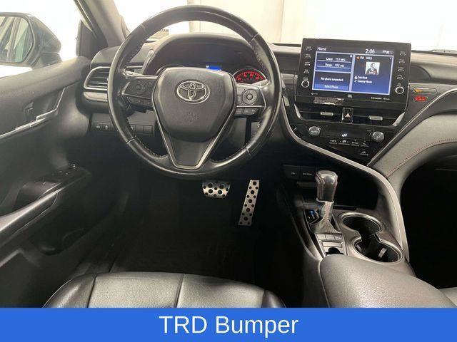 Toyota Camry  2022