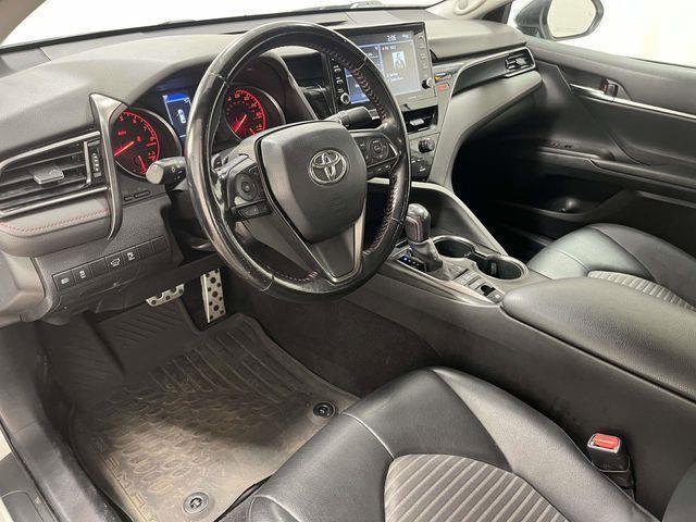 Toyota Camry  2022