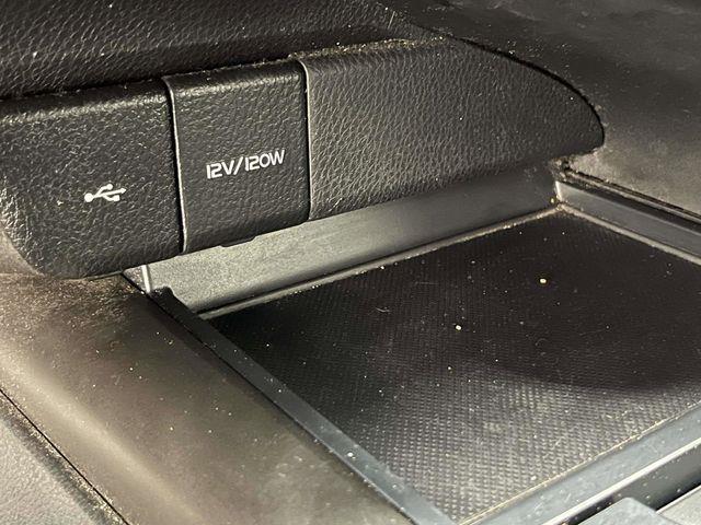 Toyota Camry  2022