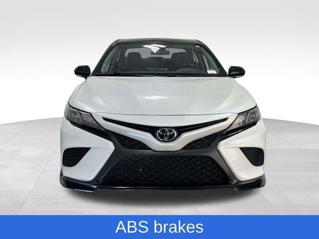 Toyota Camry  2022