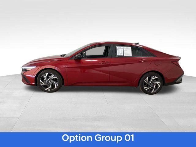 Hyundai Elantra  2025