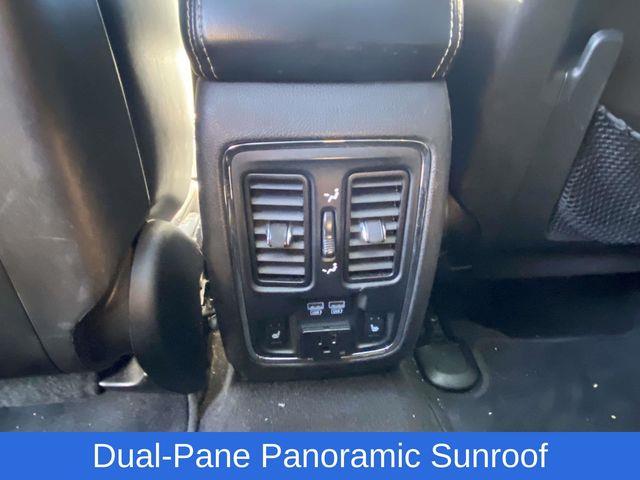 Jeep Grand Cherokee  2014