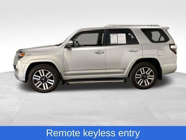 Toyota 4Runner  2017