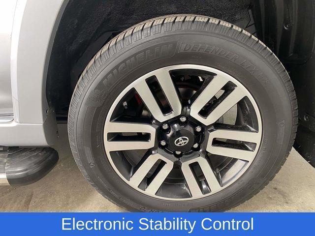 Toyota 4Runner  2017