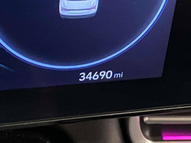 Hyundai Elantra  2024