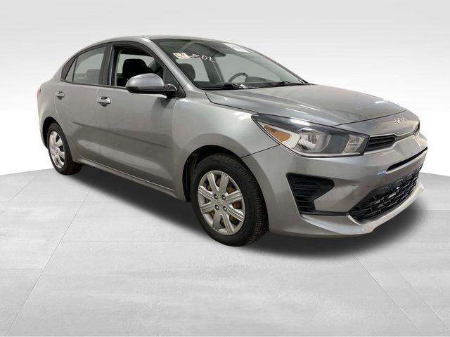 Kia Rio  2022