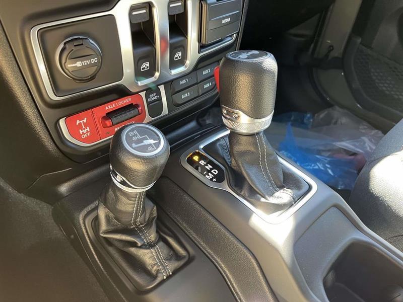 Jeep Wrangler  2026