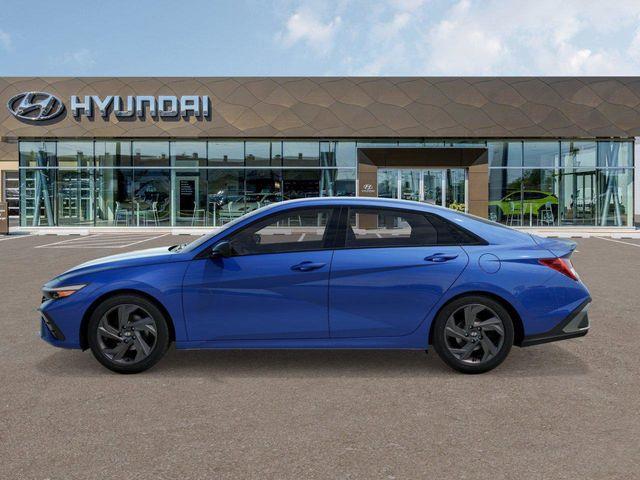 Hyundai Elantra  2026