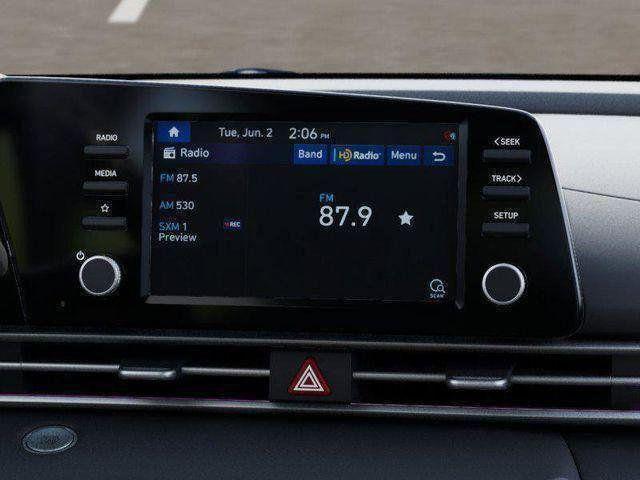 Hyundai Elantra  2026