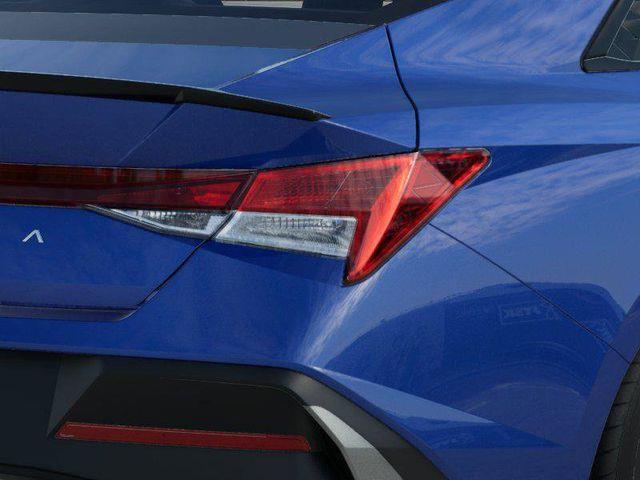 Hyundai Elantra  2026