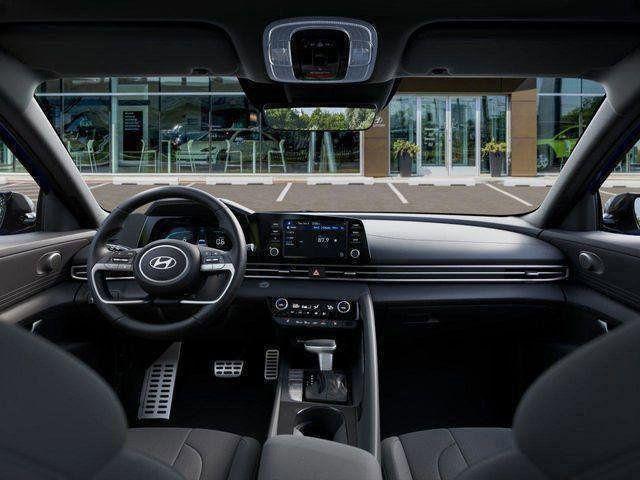 Hyundai Elantra  2026