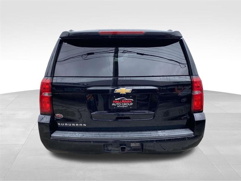 Chevrolet Suburban  2016