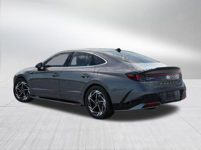 Hyundai Sonata  2026