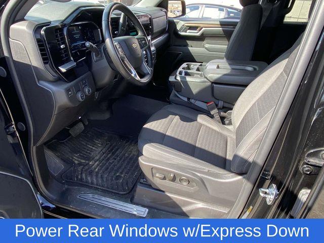 Chevrolet Silverado 1500  2025