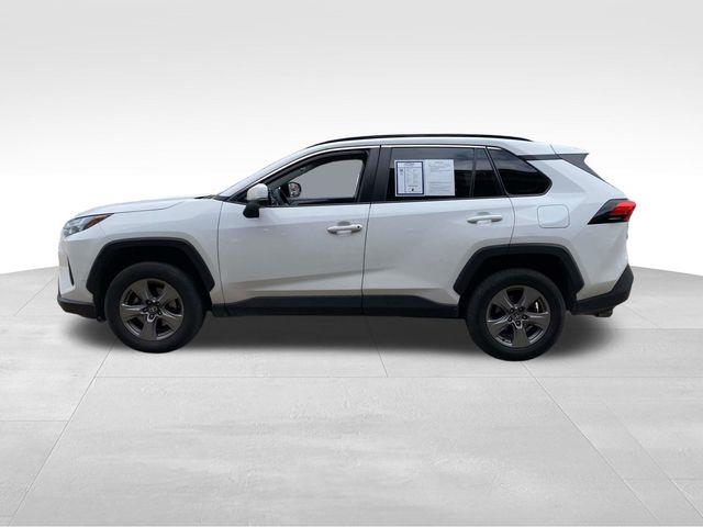 Toyota RAV4  2024