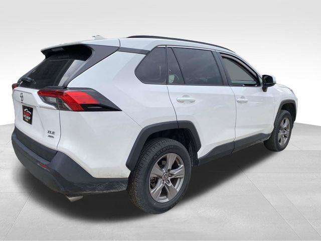 Toyota RAV4  2024