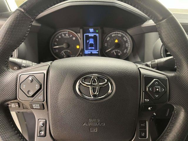 Toyota Tacoma  2021