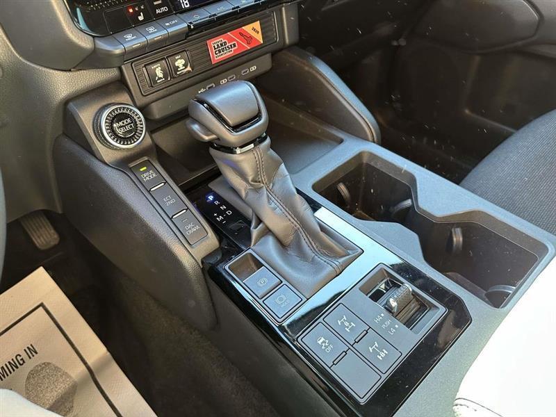 Toyota Land Cruiser  2025