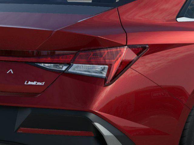 Hyundai Elantra  2026