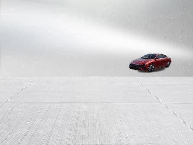 Hyundai Elantra  2026