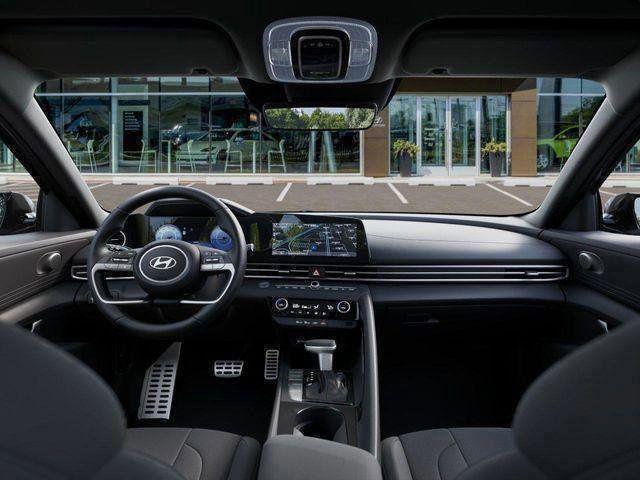 Hyundai Elantra Hybrid  2026