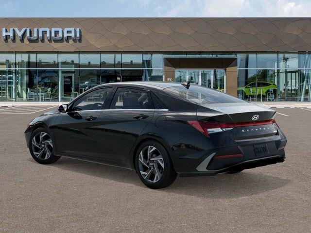 Hyundai Elantra  2026