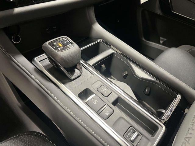 Nissan Pathfinder  2026