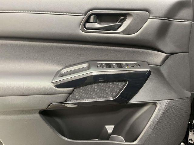 Nissan Pathfinder  2026