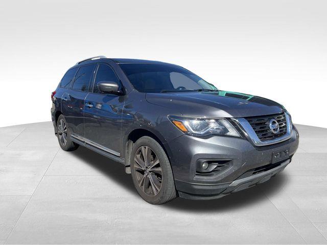 Nissan Pathfinder  2017