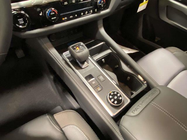 Nissan Pathfinder  2026