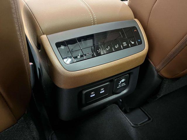 Nissan Pathfinder  2026