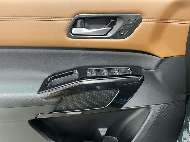 Nissan Pathfinder  2026