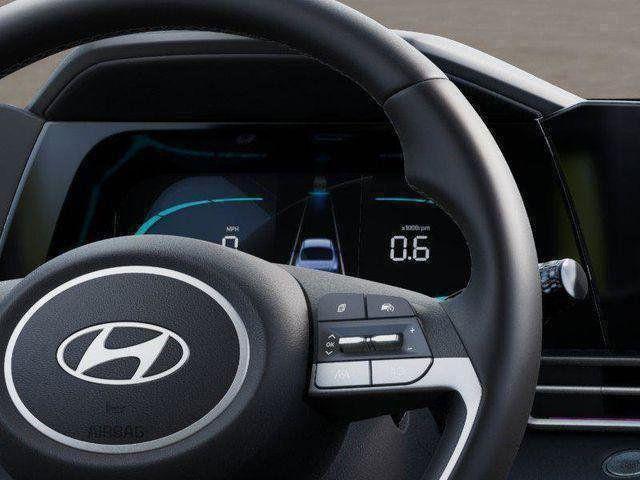Hyundai Elantra  2026
