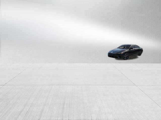 Hyundai Elantra  2026