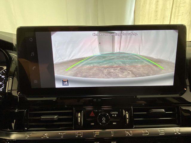 Nissan Pathfinder  2026