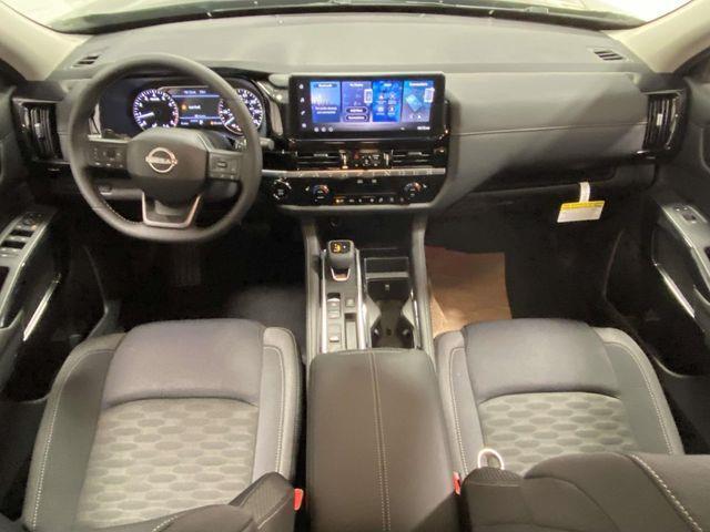 Nissan Pathfinder  2026